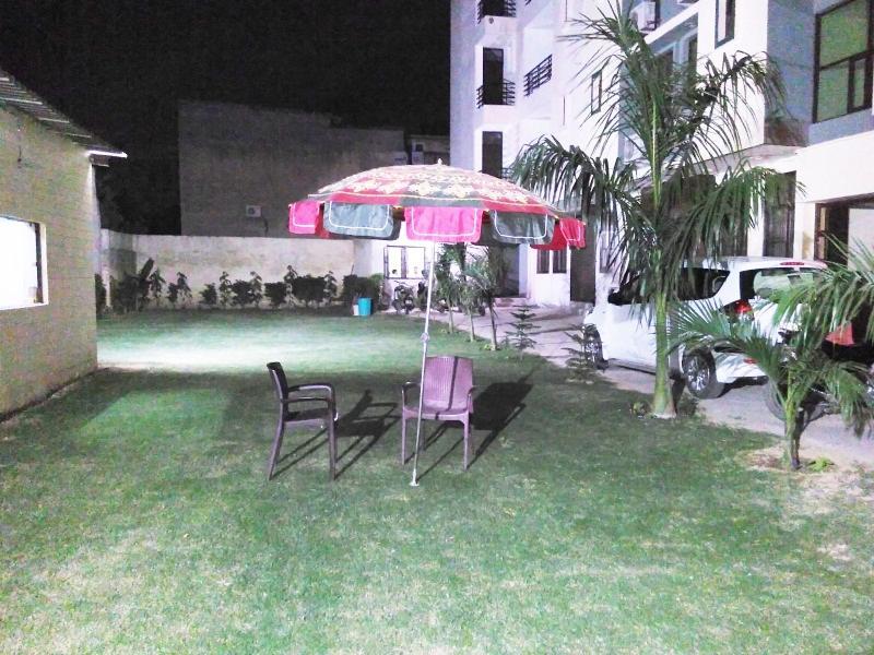 ניו דלהי Hotel Olive & Blue - Govt Approved Hotel Near Delhi Airport מראה חיצוני תמונה