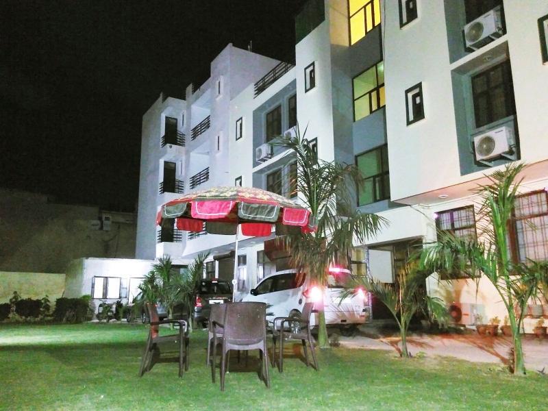 ניו דלהי Hotel Olive & Blue - Govt Approved Hotel Near Delhi Airport מראה חיצוני תמונה